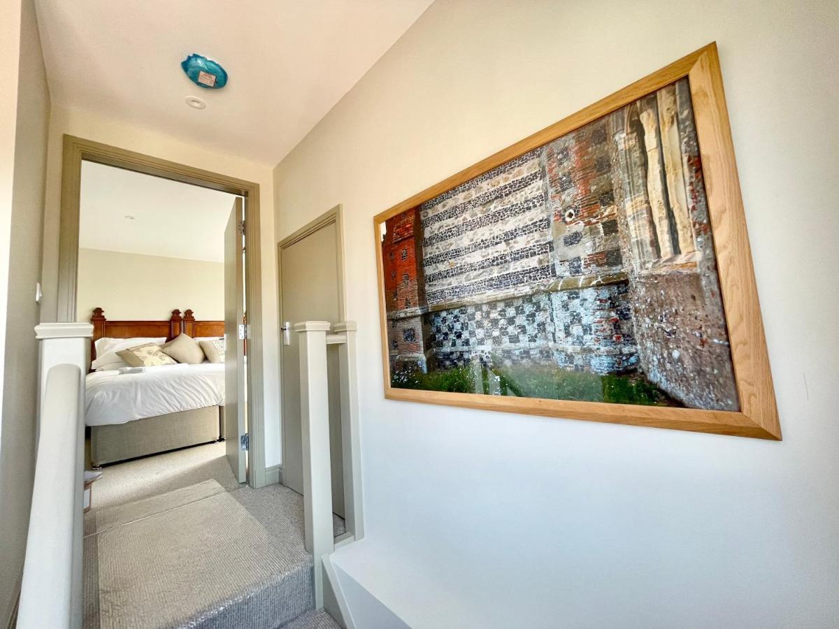 Central Townhouse With Free Off Road Parking And Garden York Exteriér fotografie